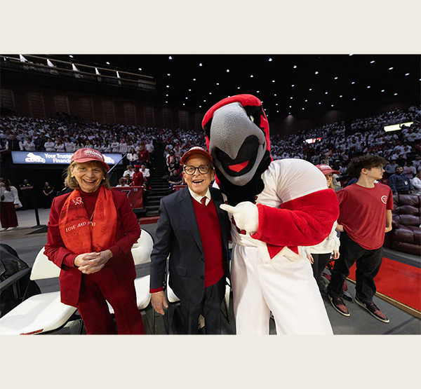 Gov. Mike DeWine ’69 and First Lady Fran DeWine ’71 attended the most recent OU game at Millett. In addition to being alumni, four of their children and seven of their grandchildren have gone to Miami.